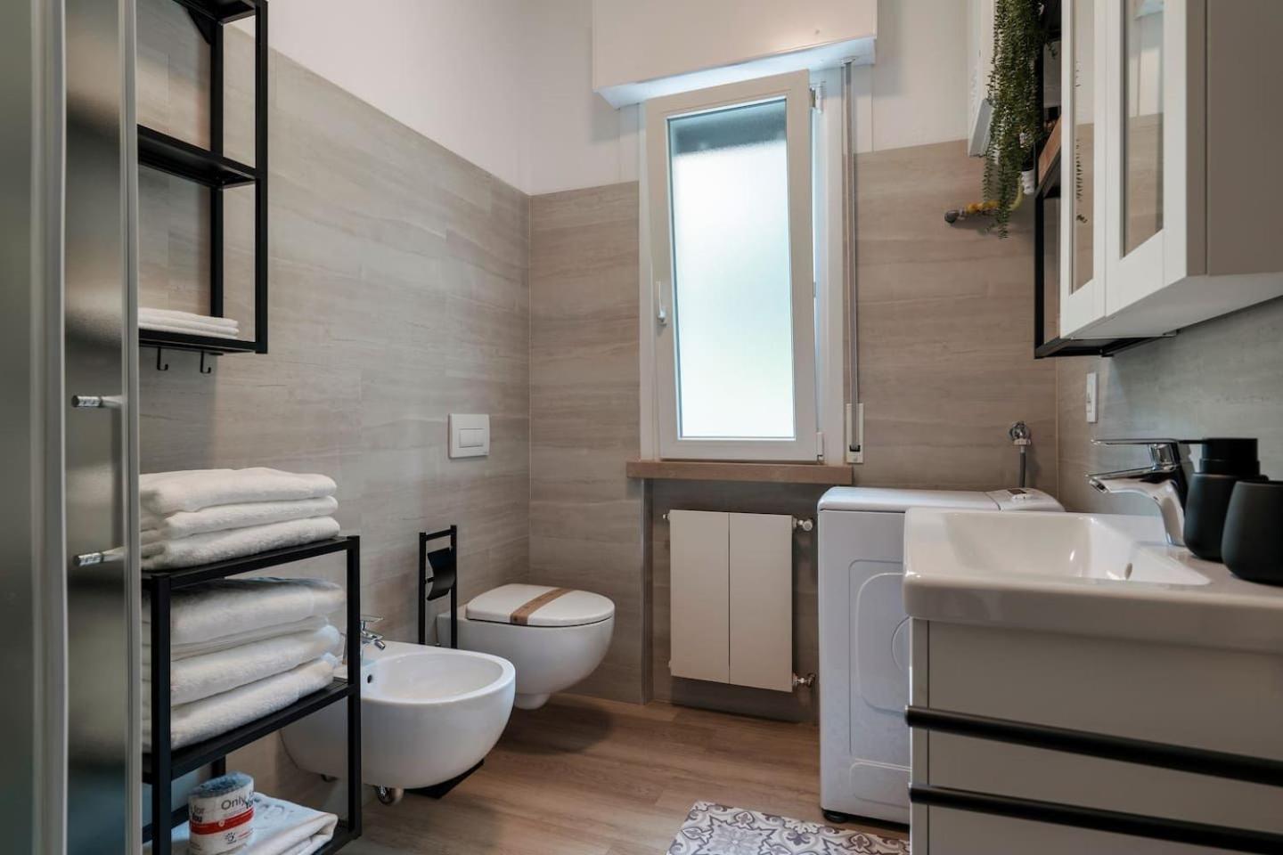 Finestra Sul Lago Malcesine Apt Riva Exteriör bild